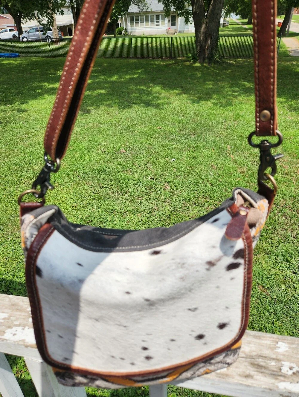 Myra Western Calves Hair Aztec Design Crossbody Shoulders Euc